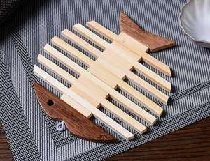 Salvamanteles Redondo Rústico de Madera para Platos Calientes, Resistente al Calor, Protector de Mesa y Soporte para Ollas de Cocina - Product Image 5