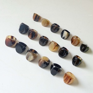 Buffalo Horn Ring Polished Party Ware Jewelry for Wedding Anniversary Hot Sale Color Natural Horn - Product Image 5