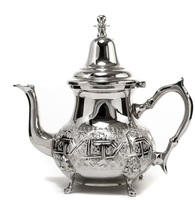 Olla de té de Metal para servir té, tetera de latón en relieve para menaje de cocina, tetera de leche, nuevo estilo