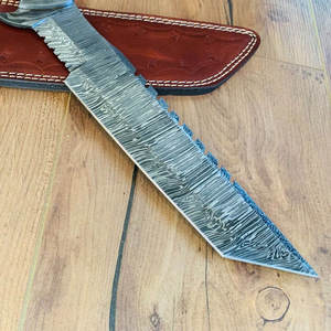 Cuchillo de Supervivencia Hecho a Mano con Hoja Fija de Acero con Patrón Damasco y Mango Ergonómico para Acampar al Aire Libre, Cocinar y Uso General - Product Image 4