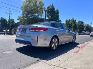 Kia Optima Plug-In Hybrid EX EX 4 portes berline 2017, voitures d'occasion en bon état à vendre - Product Image 4