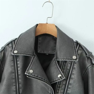 2024 Primavera/Verano nueva chaqueta de moto de piel sintética para mujer con efecto desgastado pantalones cortos de algodón transpirable procesamiento crudo - Product Image 1