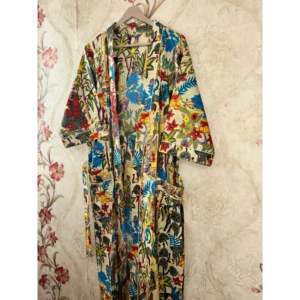 Robe Kimono Respirante d'Inspiration Frida Kahlo, Robe d'Été Sexy pour les Loisirs, Décontractée, Grande Taille, Matériaux Assortis, Taille Unique, ODM - Product Image 2