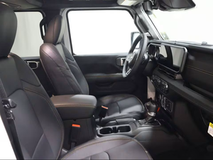 Oferta Especial: Jeep Wrangler Sahara 2026, Tracción en las Cuatro Ruedas, Transmisión Automática, 285HP - Product Image 5