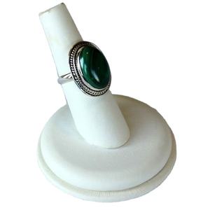 Vente en gros Malachite Argent 925 Bande Personnalisée Partie Gemme Bague Lunette Réglage Classique Canal Femmes Bijoux Cadeau Offre Spéciale - Product Image 1