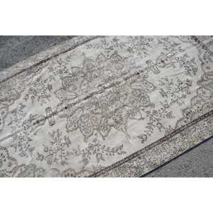 Alfombra Turca Vintage de 5.3x8.9 pies, Alfombra a Cuadros Beige - Product Image 4