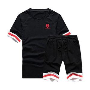 Conjunto de camiseta y pantalones cortos para hombre con logotipo personalizado más vendido, conjunto de dos piezas de camiseta y pantalones cortos para hombre - Product Image 1