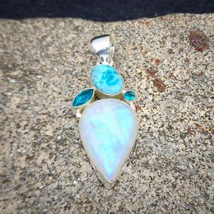 <b>Top</b> Quality Natural <b>Rainbow</b> Moonstone Pear Cabochon Solid 925 Sterling Silver Plated Designer Pendant Women's Wholesale Jewelry - Product Image 6