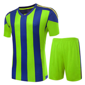 Uniformes de Fútbol Tean, Fabricación de Ropa Deportiva en Existencia, Uniformes de Entrenamiento, Camisetas Sublimadas, Ropa Deportiva - Product Image 3