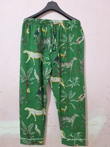 ชุดชุดนอนผ้าฝ้ายพิมพ์ลายสีมิราจสีเขียวมรกต - Product Image 6