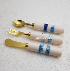 304 acier inoxydable et poignée en résine hôtel Western couverts ensemble cuillère couteau fourchette cuillère à thé rétro Relief - Product Image 1