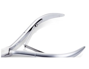 NGHIA C-04 professionnel de haute qualité en acier inoxydable pince à cuticules pour ongles meilleur exporté ensemble de manucure pour Nail Art finition grise - Product Image 2