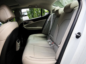 รถยนต์มือสอง สภาพดี ปี 2021 เจเนซิส G70 2.0T V4 2.0 ลิตร ขับเคลื่อนล้อหลัง - Product Image 6