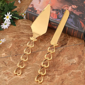 Juego de cuchillos y servidores de pastel de latón de alta calidad para impresiones elegantes y duraderas para eventos a precio mayorista de India - Product Image 2