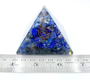 Pirámide de Orgón de Lapislázuli con Punta de Cristal para Protección, Meditación y Decoración, Venta al Por Mayor - Product Image 3