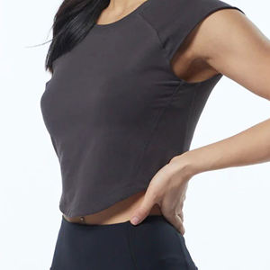 Performance Fit-top ajustado con cuello redondo para mujer, 95% algodón, 5% licra, mangas ajustadas, cuello redondo en forma de raglán, color gris oscuro, con dobladillo - Product Image 5