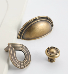 Hot Sale Original <strong>Shell</strong> Kitchen <strong>Handle</strong> Antique Brass <strong>Cabinet</strong> <strong>Pulls</strong> <strong>Drawer</strong> <strong>Knobs</strong> - Product Image 2