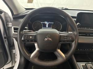 Mitsubishi Outlander ES 2022 Usado en Buen Estado - Product Image 4