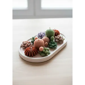 Maceta Grande de Hormigón Hecha a Mano para Decoración del Hogar, Diseño de Suculentas y Cactus con Aroma a Lavanda y Vela - Product Image 2