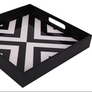 Bandeja de Resina Personalizable Hecha a Mano, Económica, con Diseño de Modelo, Aspecto Premium, Bandeja Decorativa para Servir en la Sala de Estar o Comedor - Product Image 1