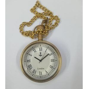 Nouvelle conception d'horloge de table en laiton poli avec un thème d'amour pour Noël - Product Image 6