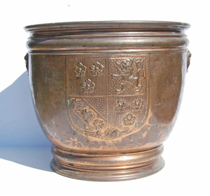 Jardinière en métal argenté martelé personnalisable, durable, avec livraison rapide, disponible en différentes tailles et couleurs - Product Image 1