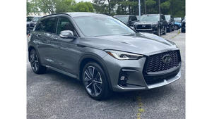 2025 INFINITI QX50 SPORT soigneusement utilisé - Product Image 4