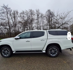 Mitsubishi L200 I Doble Cabina Usada Recientemente, Volante a la Izquierda, Modelo 2023, Emisión Euro IV, 6 Asientos, 300-400 CV, 100% en Perfecto Estado - Product Image 3