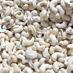 Fabrication Prix du noix de cajou dans le monde entier Noix de cajou entières W320 Santigo Vietnam Vente en gros Exporté vers l'Asie, l'UE, le Moyen-Orient - Product Image 1