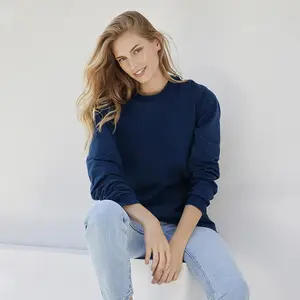 เสื้อยืดคอกลมแขนยาวสำหรับผู้ชายผ้าฝ้าย100% 205กรัมระบายอากาศได้ดีสวมใส่สบายปรับโลโก้ได้ตามต้องการ - Product Image 4