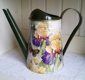 Vibrant 1.5L Fer Floral Motif Eau Peut Émail Enduit pour Affichage Artistique et Utilisation de Jardinage - Product Image 2