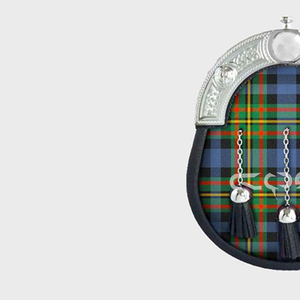 Sporran de tartán escocés con Cantle en relieve plateado y cadenas de borlas Accesorio tradicional para falda escocesa - Product Image 3