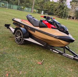 Nuevo Lanzamiento 2025: Moto Acuática Kawa/saki ULTRAA 310LX con 1 Año de Garantía, Lista para Enviar - Product Image 2