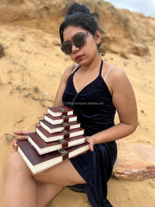 Nuevos diarios de bloqueo de cierre de bronce de cuero en relieve con herramientas manuales reales, diarios de Poesía de viaje con bloqueo de cuero Vintage tradicional bohemio - Product Image 5