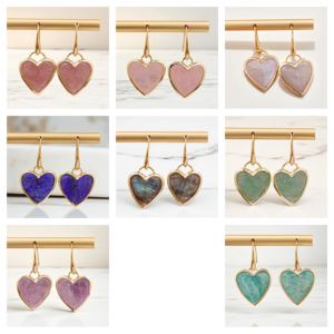 Pendientes colgantes con bisel de piedras preciosas de piedra lunar arcoíris en forma de corazón chapado en oro de 14K, regalo de San Valentín para mujer - Product Image 3