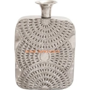 Manufacturer of Stainless Steel <b>Mirror</b> Polished Table Decoration Flower Vase Highest Quality Metal Handmade Flower Vase in India - Product Image 4