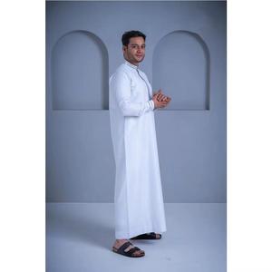 Túnica Tradicional Musulmana de Alta Calidad 2025, Thobe para Hombres Árabes, Talla Grande, Thobe Bordado - Product Image 4
