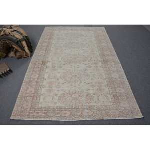 พรมตุรกีวินเทจขน5x7ft สีชมพูสีเบจสานแบบแบนพร้อมรูปแบบการเย็บปะติดปะต่อกันด้านหลังยางสำหรับห้องนั่งเล่นตกแต่งห้องโถง - Product Image 1