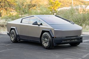 Tesla Cybertruck Foundation Series 2024, 600 hp, Motor Dual, Tracción en las Cuatro Ruedas, Capacidad de Conducción Autónoma Completa, Acabado Exterior Satinado - Product Image 5