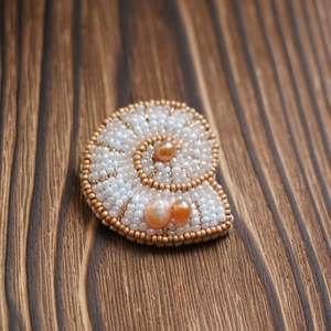 Natural White Mother of Pearl Drilled Heart Beads for Jewelry Making Wholesale Charms Polished Certified <b>key</b> <b>chains</b> - Product Image 1