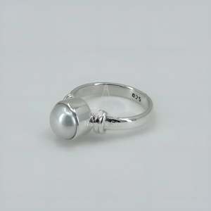 925 Sterling Silver Handmade <b>Dainty</b> Pearl <b>Ring</b> White Freshwater Boho June Birthstone Gift for Promise or Wedding - Product Image 1