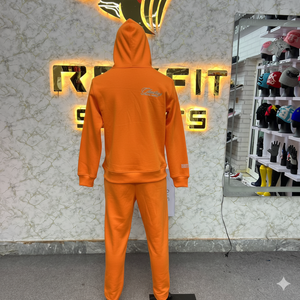 <b>Superior</b> Quality Cheap Price Customer Demanded Low Price Zipper Tracksuit For <b>Men</b> Unique Style New Design <b>Mens</b> Tracksuits - Product Image 3