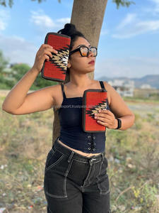 กระเป๋าคลัทช์หนังถือหนังสไตล์ตะวันตกของแอซเท็กมีหลายสีที่มีเอกลักษณ์ - Product Image 4