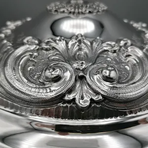 Olla Clásica y Duradera de Acero Inoxidable Aislada para el Hogar |   Mantiene las Comidas Calientes con Material de Alta Calidad - Product Image 3