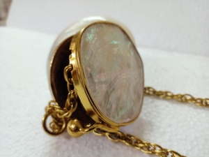 กระเป๋าสะพายไหล่ทำจากเปลือกหอยธรรมชาติทำจากเปลือกหอยธรรมชาติแท้เหมาะสำหรับการขายต่อโดยร้านเครื่องประดับแฟชั่น - Product Image 6