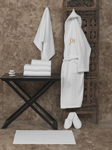 Albornoz de algodón ecológico de lujo con color personalizado y juego de toallas tejidas con bordado de spa para uso doméstico - Product Image 1