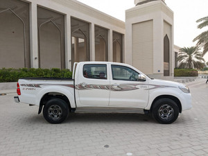 Toyota Hilux 4x4 2013 - Product Image 3
