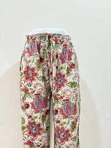 Pantalones bohemios de algodón floral con cintura elástica y cordón, tela ligera transpirable, ajuste relajado para ropa informal y de salón - Product Image 5