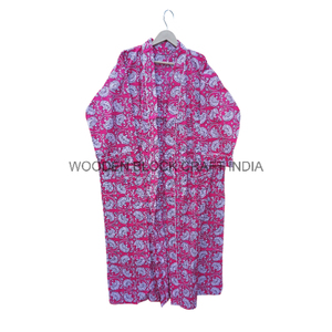 Kimono en coton facile à entretenir Confort pour une routine relaxante Kimono à encolure en V avec un design simple et un imprimé floral pour une tenue décontractée - Product Image 5
