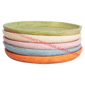 Fabricante y mayorista placa resina borde forma redonda cargador decorativo placa platos placas faizacraft - Product Image 1